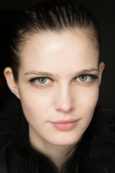 Look 11